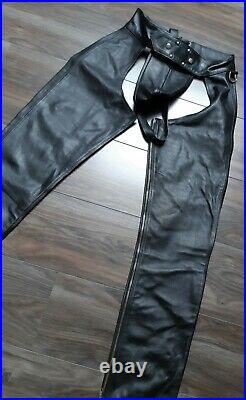 Chaps Cuir Noir Avec Jockstrap L Leder Leather Gay Skin Rob Expectations Neuves