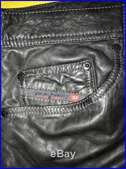 DIESEL Men leather Trousers / Pants L (NEW NEVER USED) Pantalones de piel